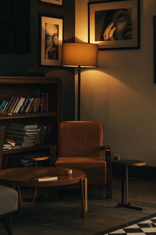 Tips for Creating a Cozy Reading Nook at Home